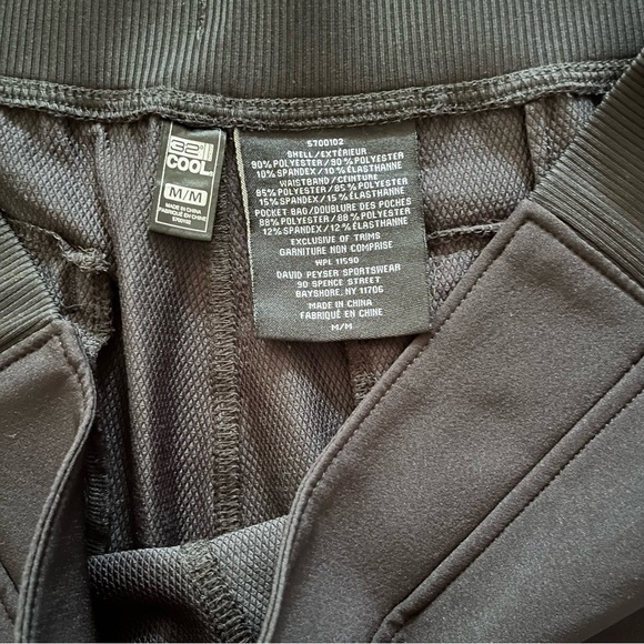 32 Degrees Cool Women’s Cropped Joggers M | Black Stretch Lounge Pants casual - Picture 6 of 6